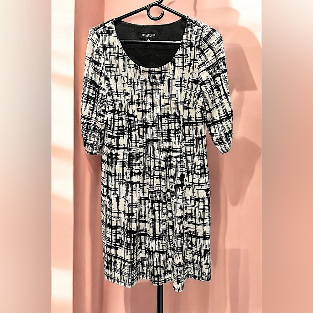 INC International Concepts Women's DRESS MEDIUM length 37in pit to pit 15in
